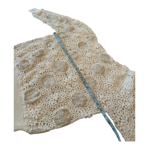 Vintage Handcrafted Open Crochet Sweater Floral Embroidered Pullover Ivory Large - Picture 9 of 12